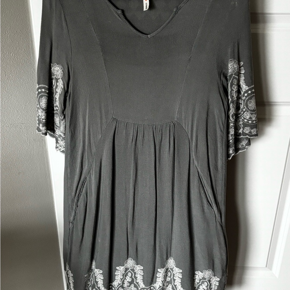 Orange Creek Charcoal Tunic with White Accents